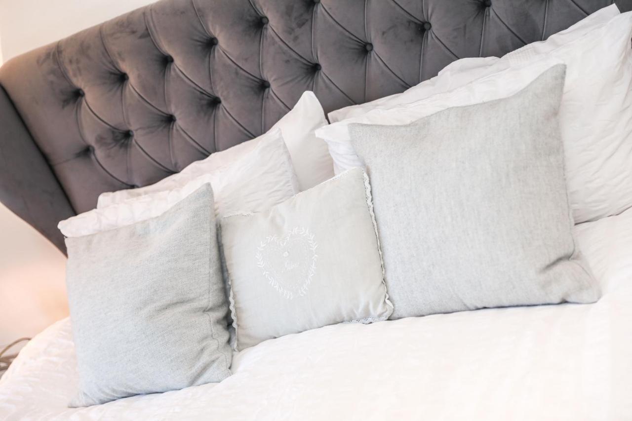 Luxury 3 Bed Royal Mile Apartment إدنبرة المظهر الخارجي الصورة