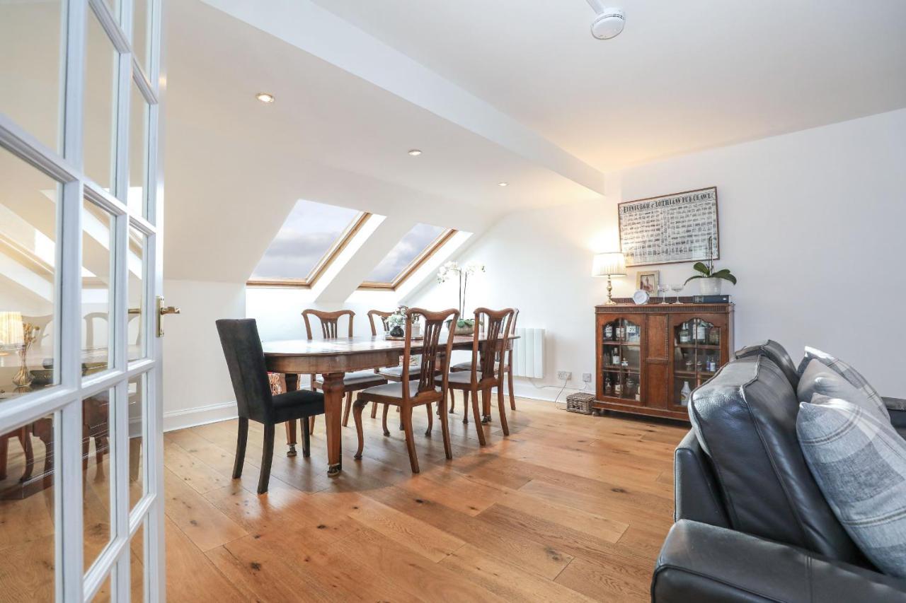 Luxury 3 Bed Royal Mile Apartment إدنبرة المظهر الخارجي الصورة
