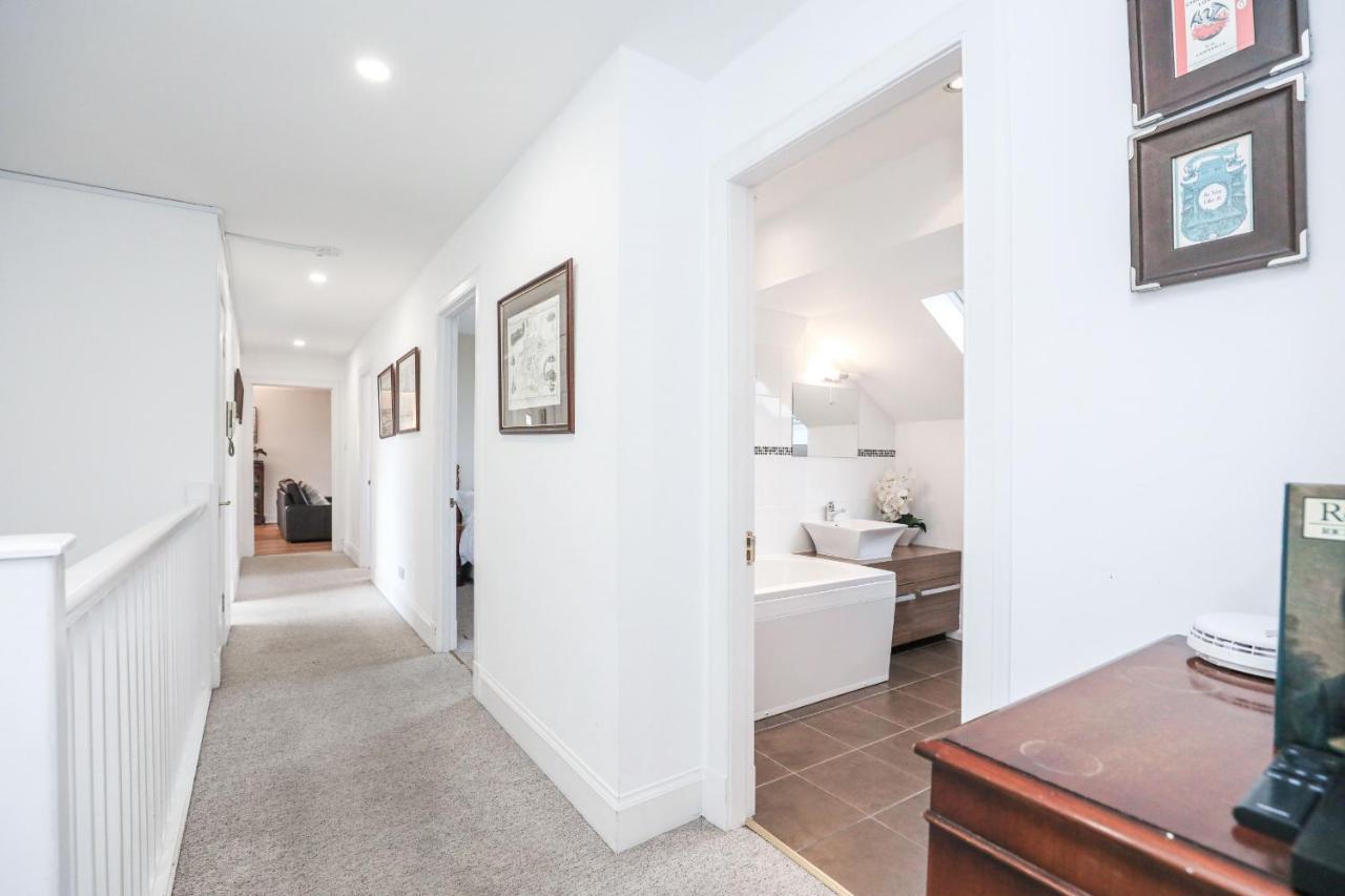 Luxury 3 Bed Royal Mile Apartment إدنبرة المظهر الخارجي الصورة