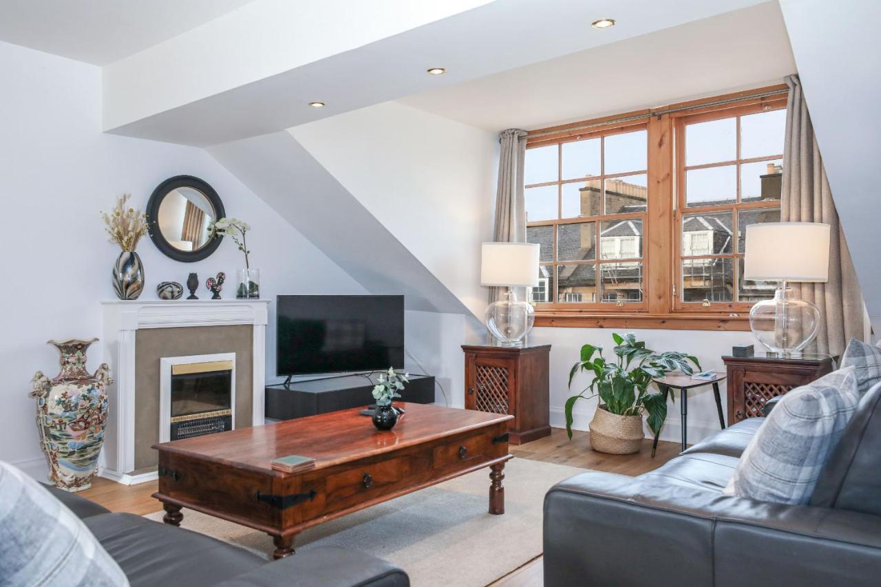 Luxury 3 Bed Royal Mile Apartment إدنبرة المظهر الخارجي الصورة